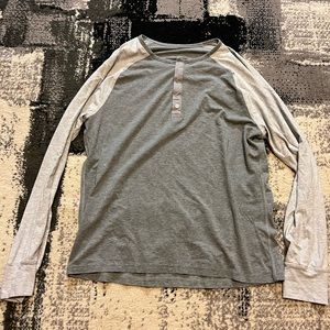 lululemon long sleeve shirt